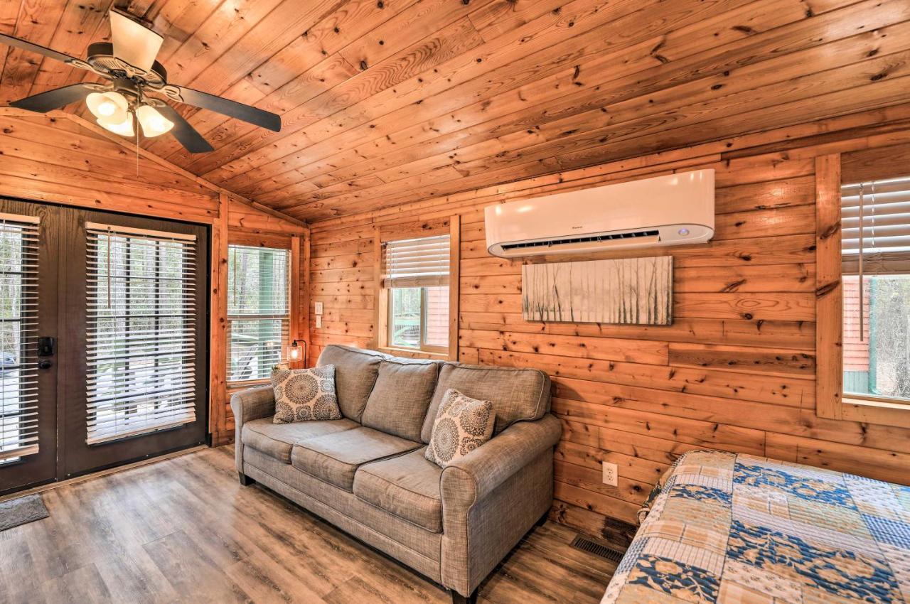 Beautiful New Bern Studio Cabin With Fire Pit! Zewnętrze zdjęcie